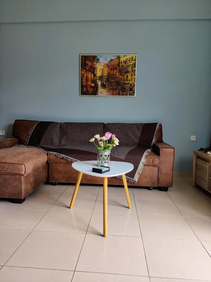 Hospitable In The Park, Xanthi